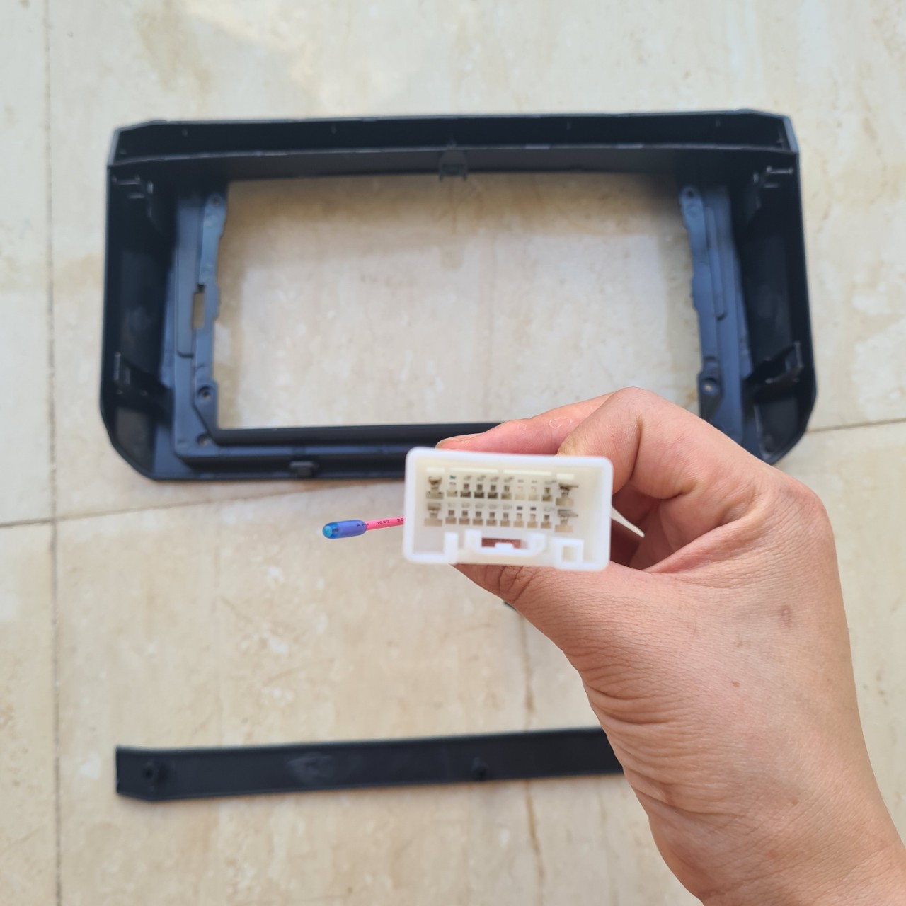 Mặt dưỡng Mitsubisi Xpander (9 inch)