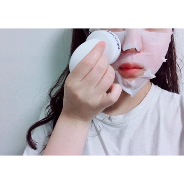 Thanh massage lạnh Skin Cooler
