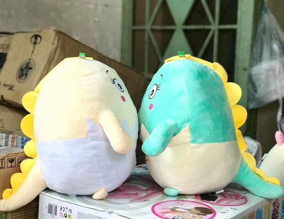 Gấu bông trứng khủng long Huggies