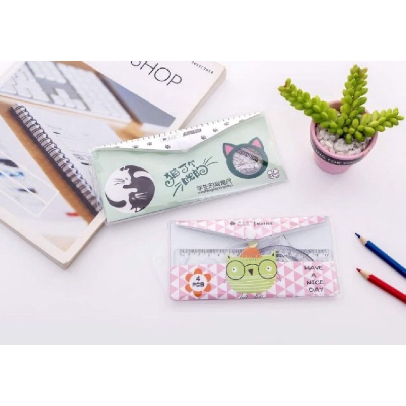 Bộ ê ke thước kẻ 4 chi tiết 20cm
