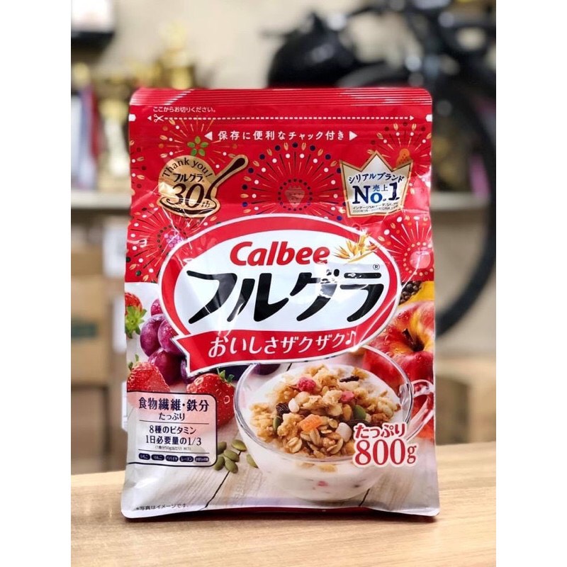 Ngũ cốc hoa quả Calbee Nhật Bản 750g