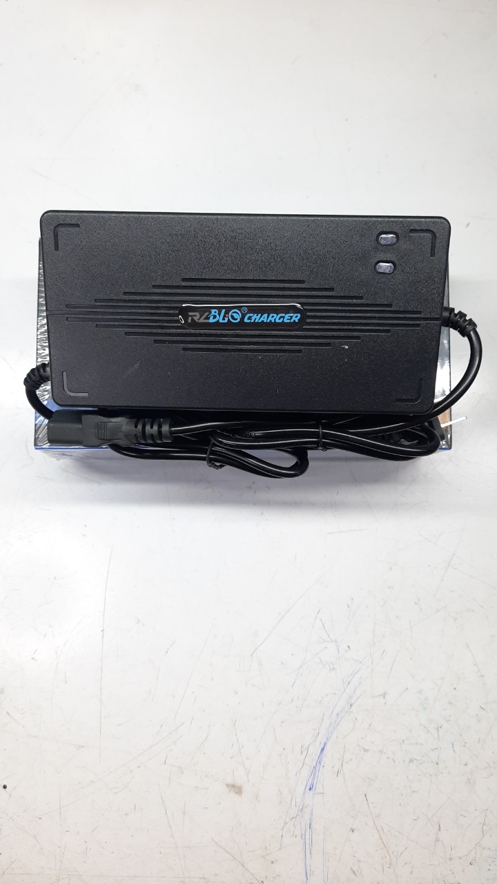 Sạc 60V/ 20Ah Xe Đạp Điện