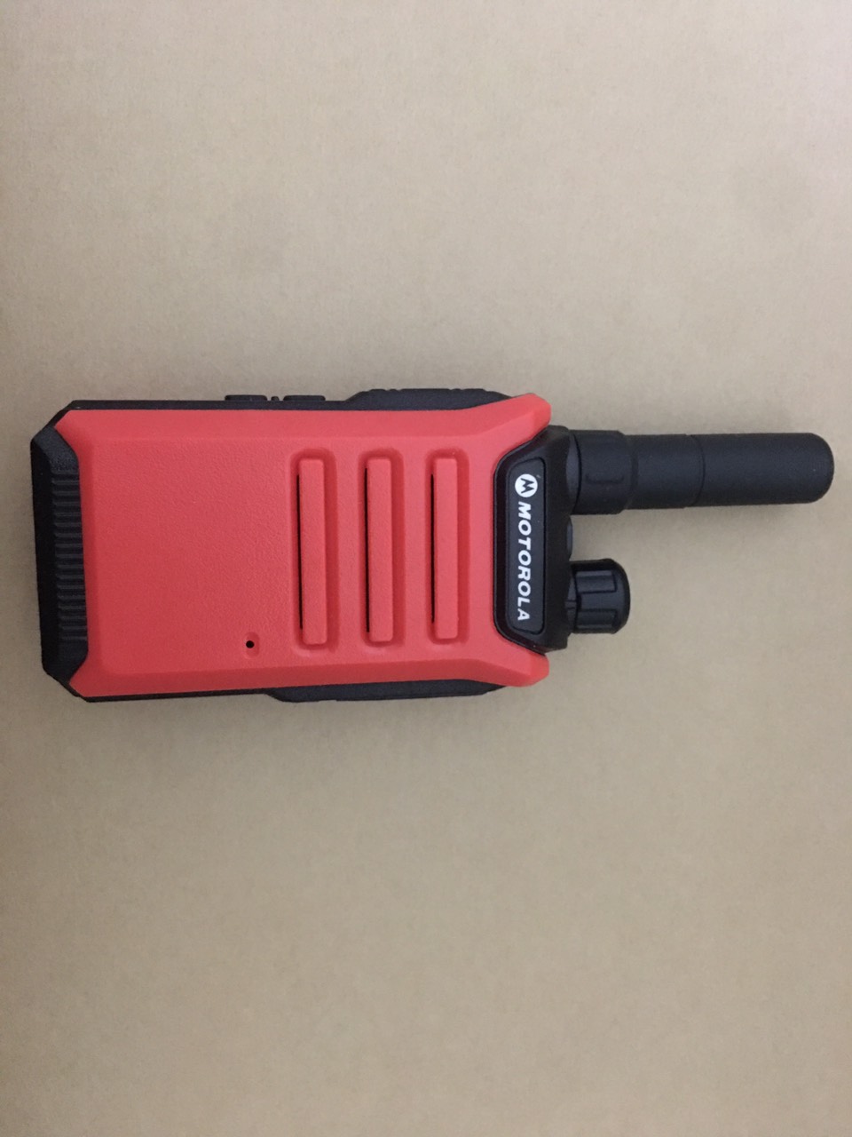 Bộ 2 Bộ đàm Mini Motorola GP600 (Bảo hành 12 tháng)-Màu Đỏ