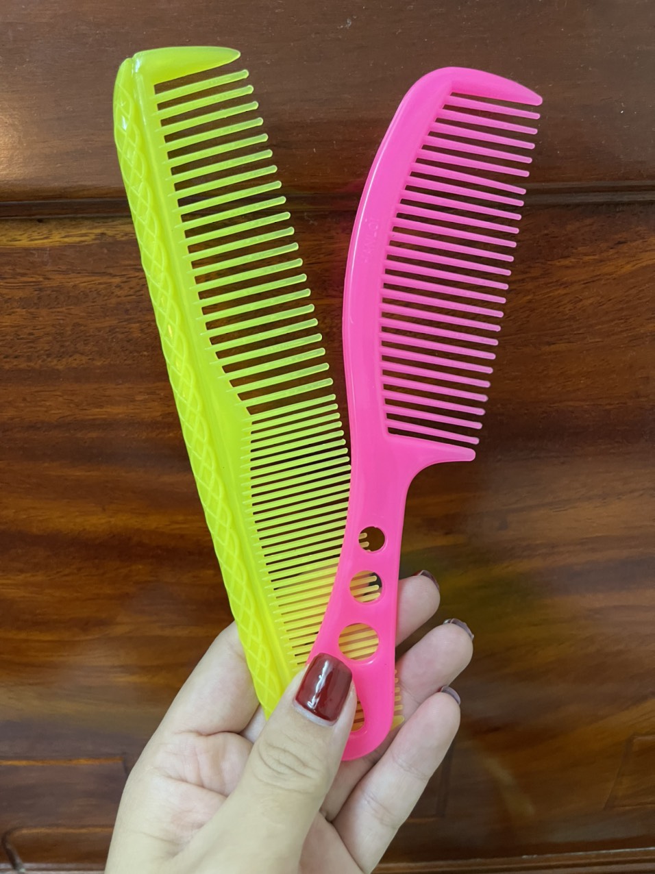 Combo 4 cái lược nhựa chải tóc 2 loại