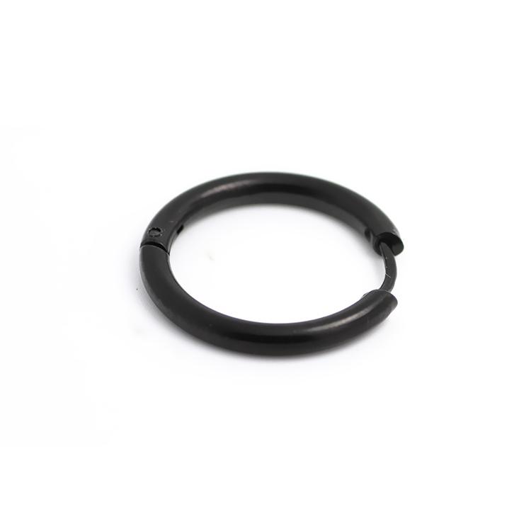 Bộ 2 bông tai inox Sơn Tùng 16mm BT233 (màu đen)