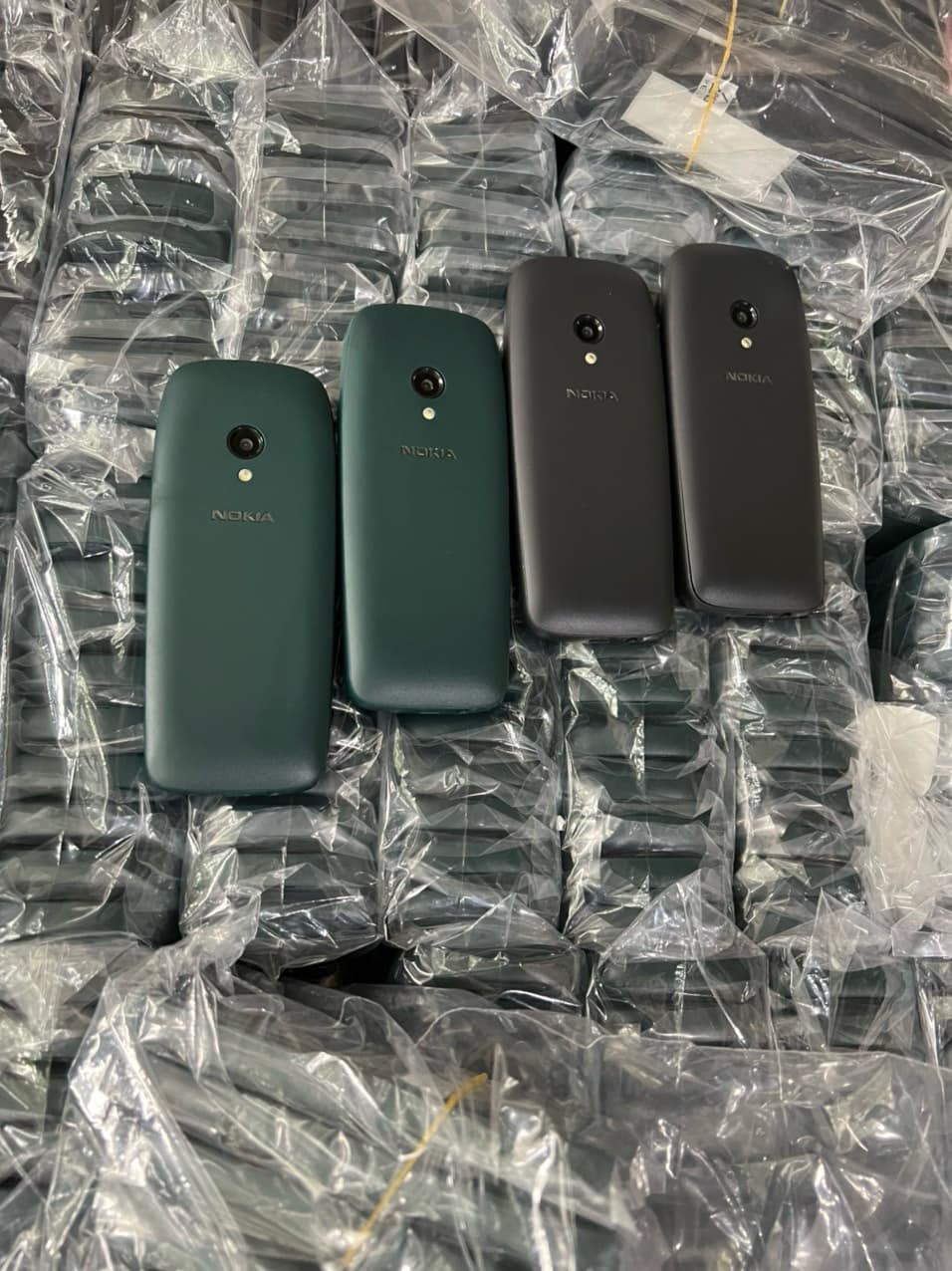 Điện Thoại Nokia 6310 Mới Fullbox