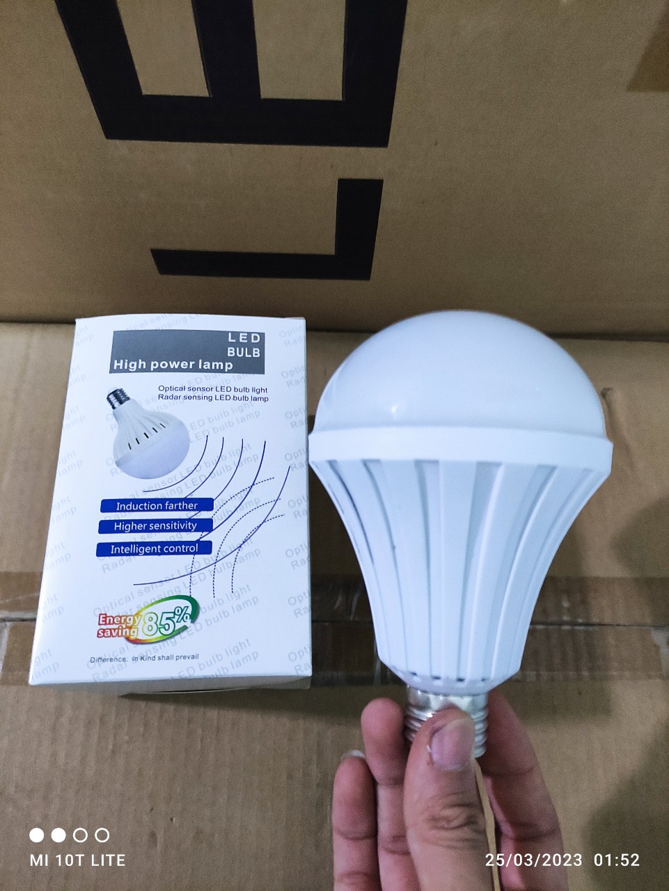bóng đèn cảm biến chuyển động 12w