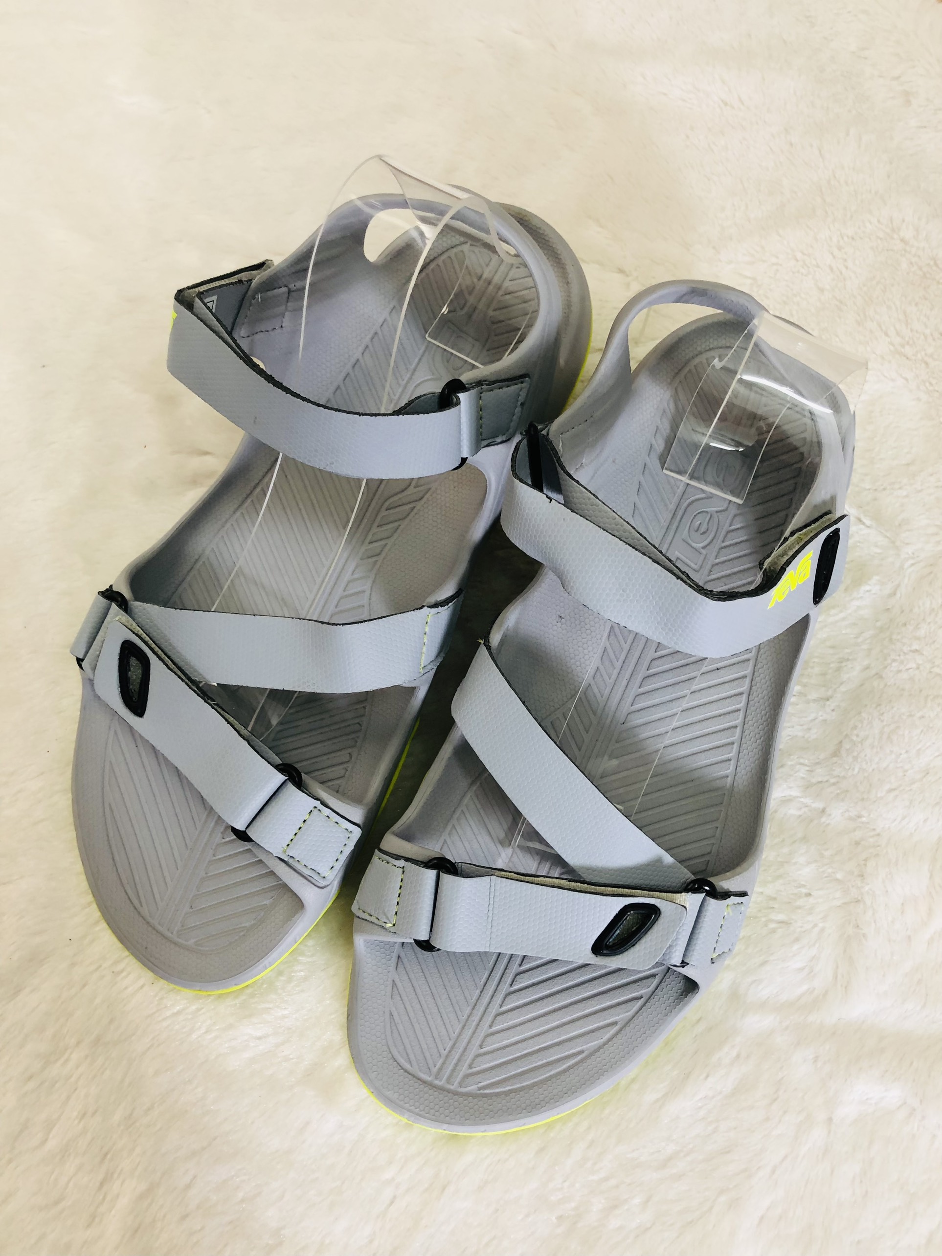 Sandal thể thao trẻ trung