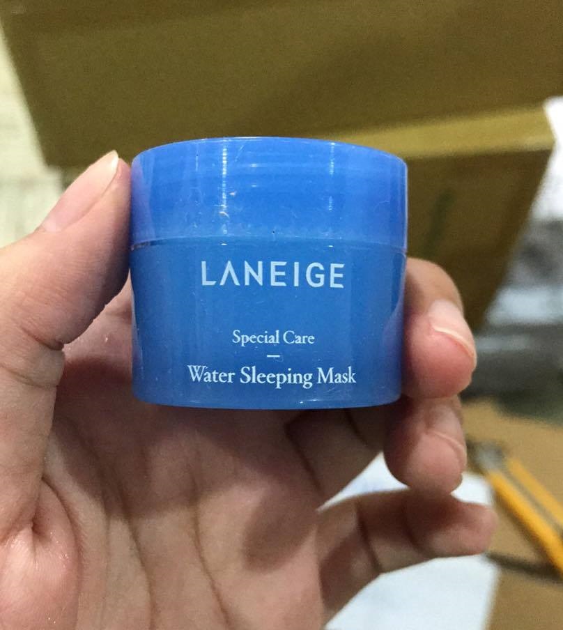 Mặt Nạ Ngủ Laneige Cung Cấp Nước Mini