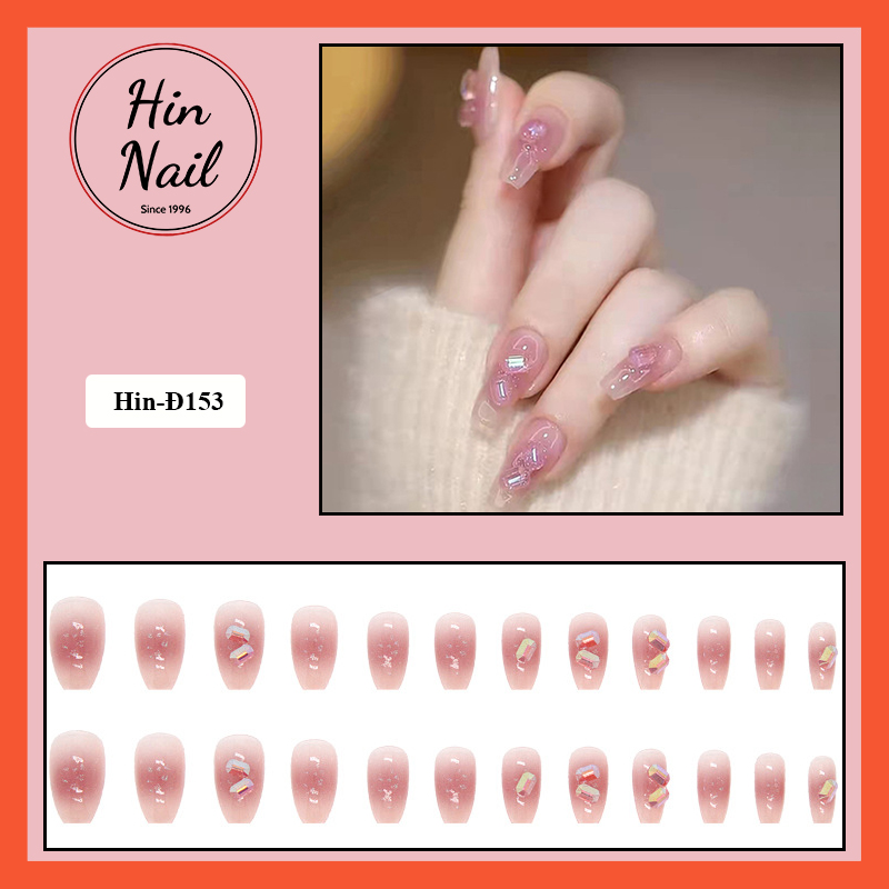 Móng tay giả Hin Nail đính đá form dài hottrend