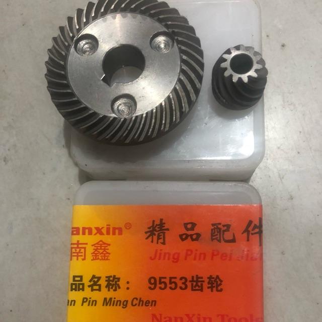 Bánh răng máy mài 9553NB. 9556HN