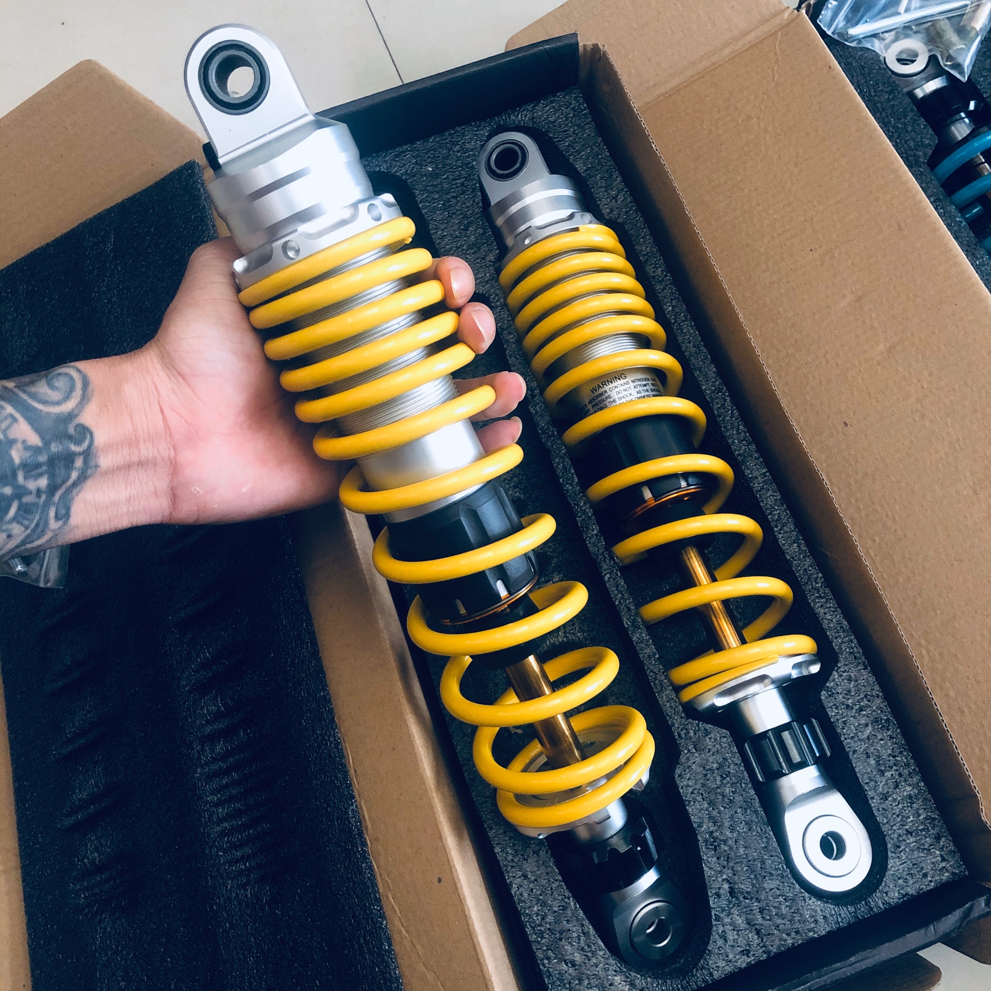 [HCM]Phuộc Ohlins gắn Wave Dream