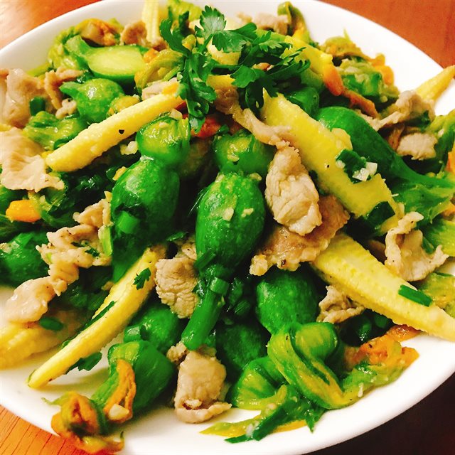 [Seeds] Hạt giống bí ăn nụ, đóng gói 0.5gr (khoảng 10 hạt)