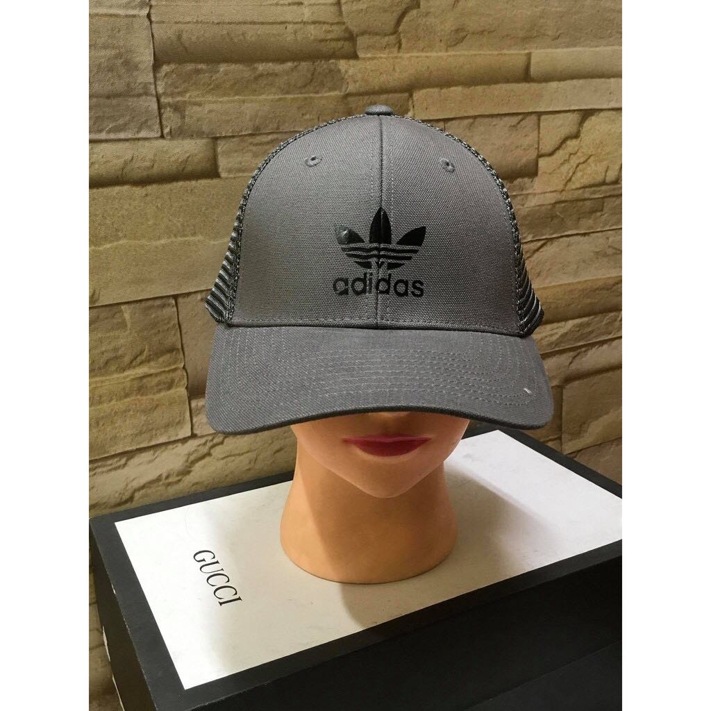 Mũ lưới adidas