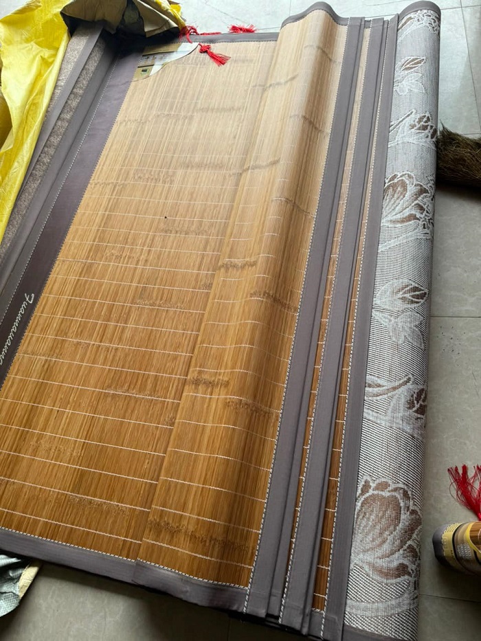 Chiếu trúc chiếu tre mộc chiếu trúc gập đôi mặt vân gỗ viền lụa đủ cỡ nằm mát lạnh