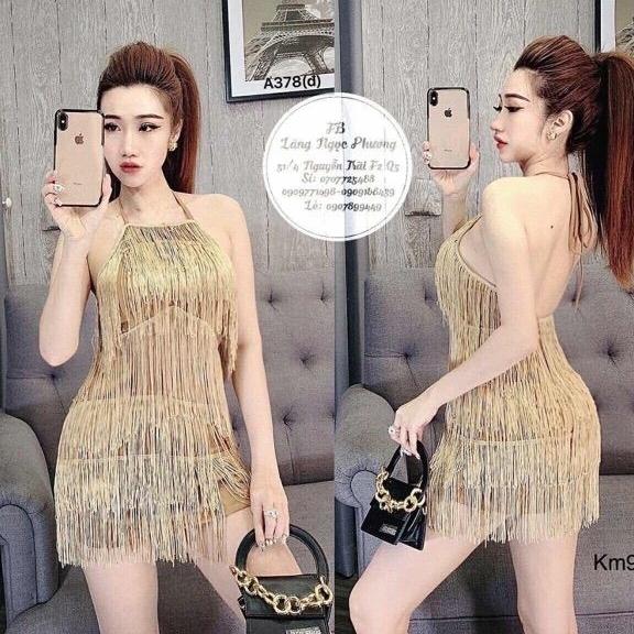 Đầm body cổ yếm tua rua