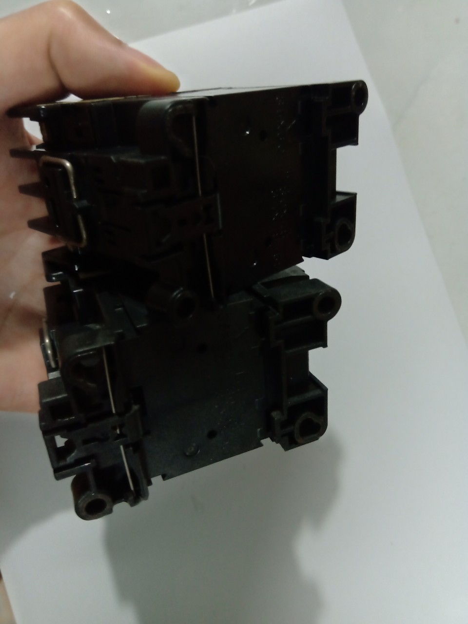 CONTACTOR KHỞI NHẬT BẢN 10A 11A 13A