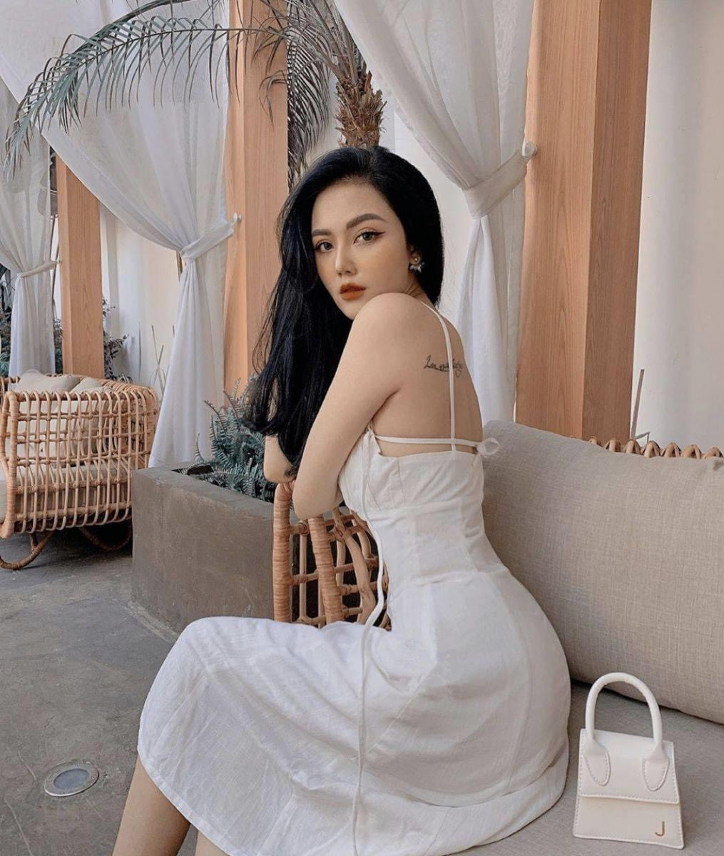 ĐẦM 2 DÂY ĐÍNH NÚT NGỌC TRẺ TRUNG