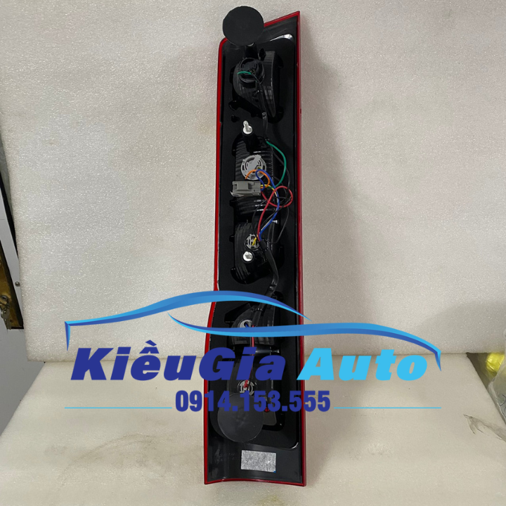 Đèn hậu (lái sau) Ford Transit 2011-2022