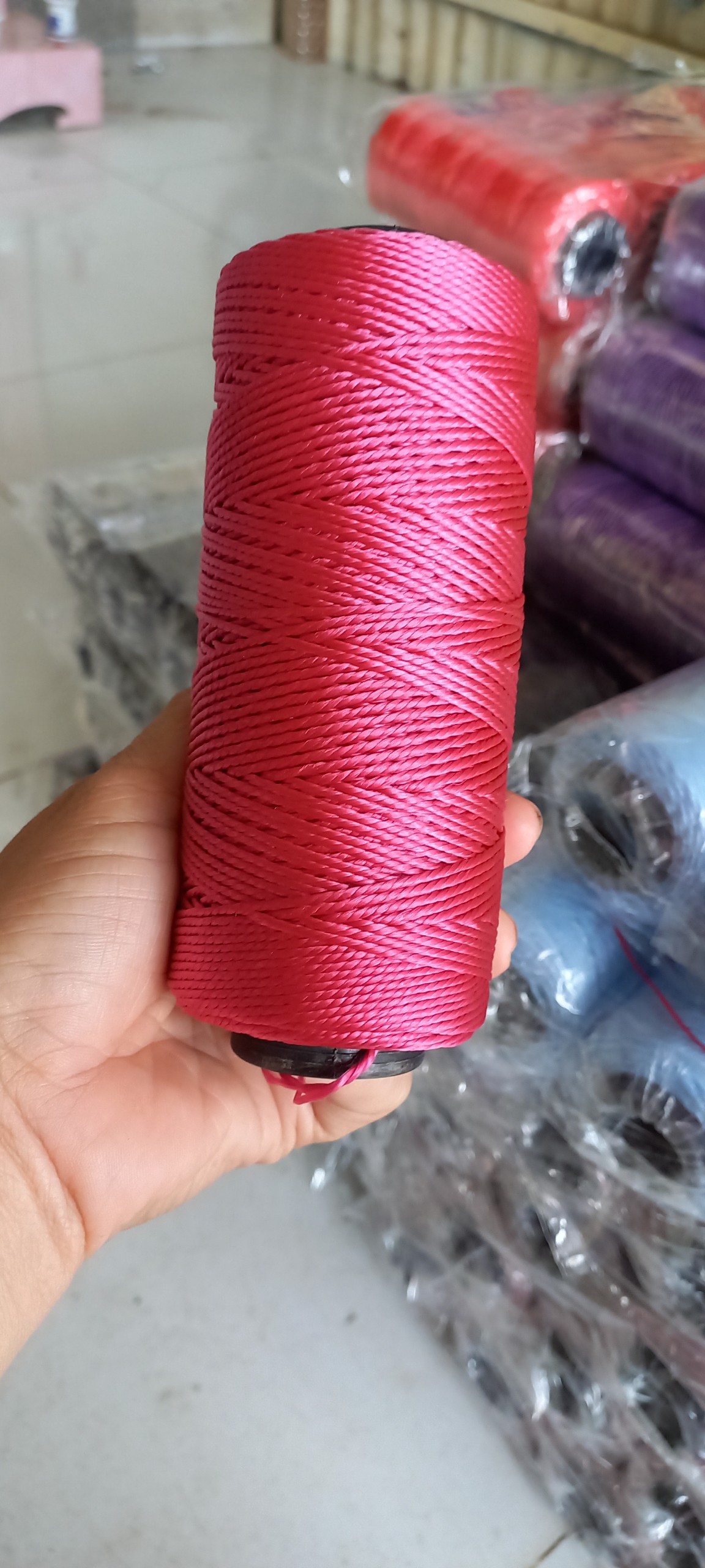 Sợi thô đan móc túi xách, nón, giày dép màu 1