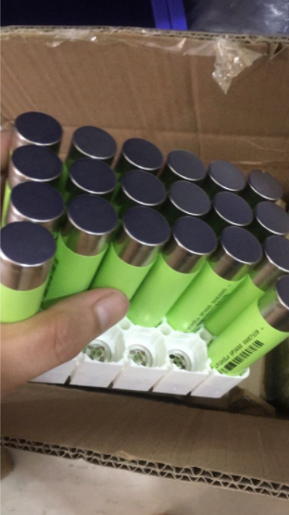 Pin lishen tháo máy dung lượng 2000mah xả 10C (20A)