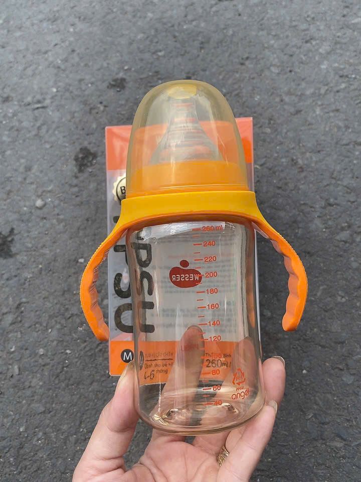 Bình Sữa Cổ Rộng Nhựa PPSU Chịu Được Nhiệt Độ Cao 180ML-260ML BPA REE Núm Ty Silicon Mềm