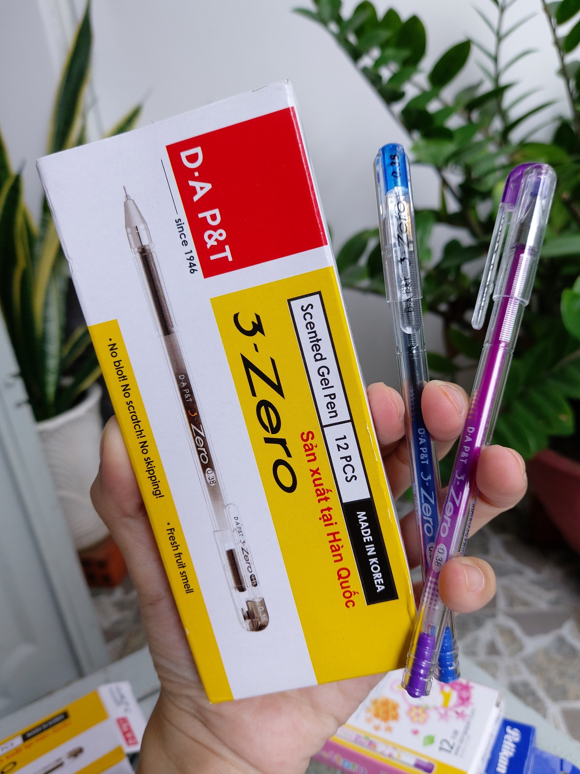 Hộp 12 cây viết gel ngòi 0.38mm 3-zero d.a p&t hàn quốc mực xanh, tím