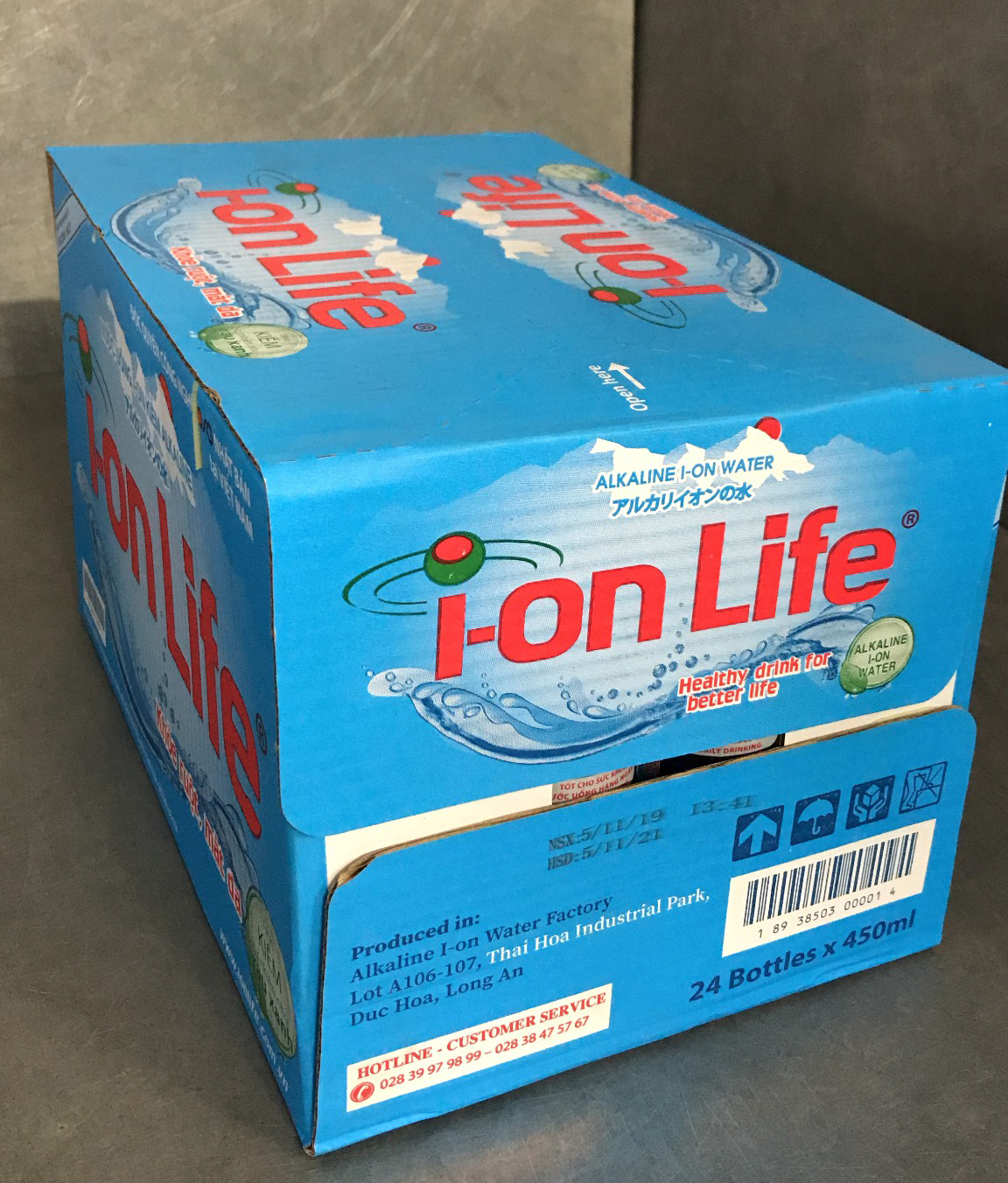 [HCM]Nước uống ion life 450ml 24chai/thùng