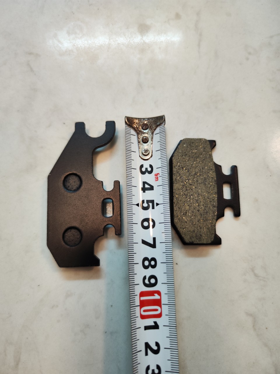 Bộ Má phanh Bố thắng đĩa sau Vinfast Klara S , A1 , A2 2019