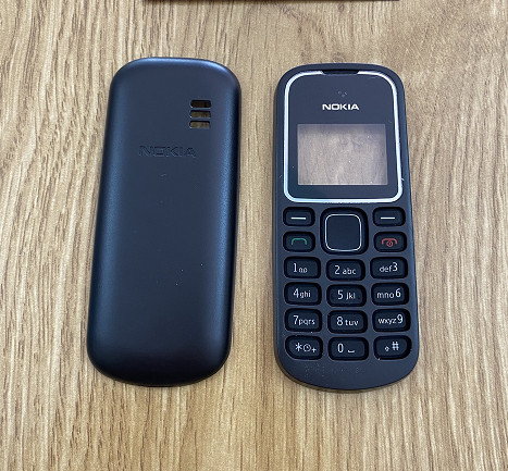 Vỏ Điện Thoại Nokia 1280 ( có sườn - có phím )