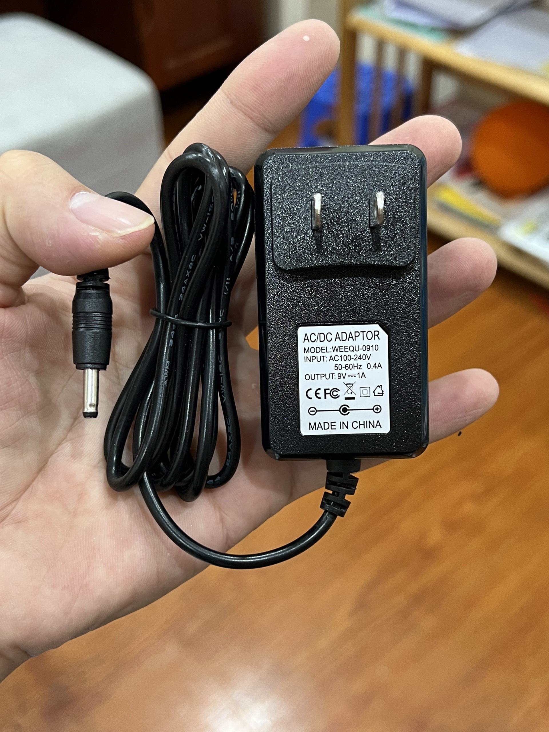 Sạc nguồn máy POs Pax S90 9V 1A