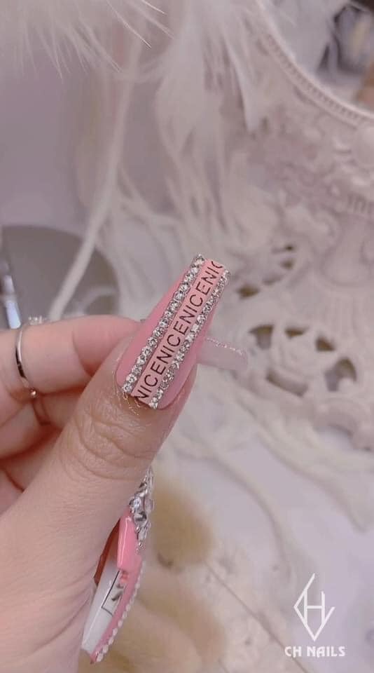 Cuộn Charm Dây Đá Viền Trang Trí Móng