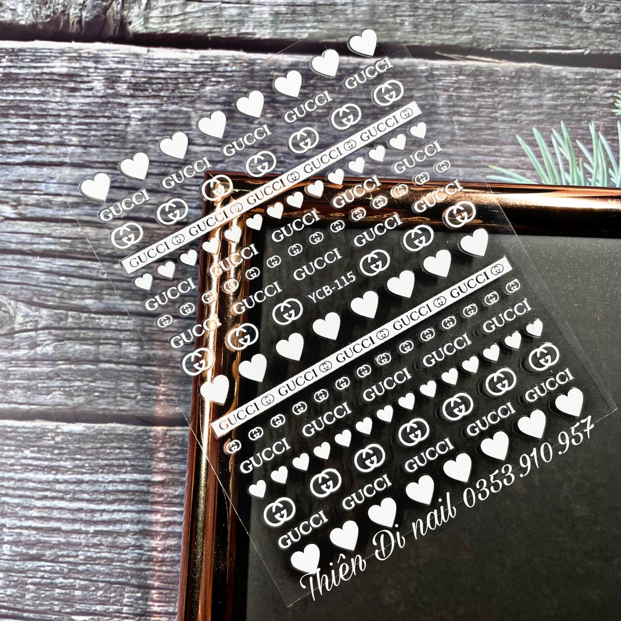 Stick dán móng hình thương hiệu VERSACE, CHANEL MOON NAIL