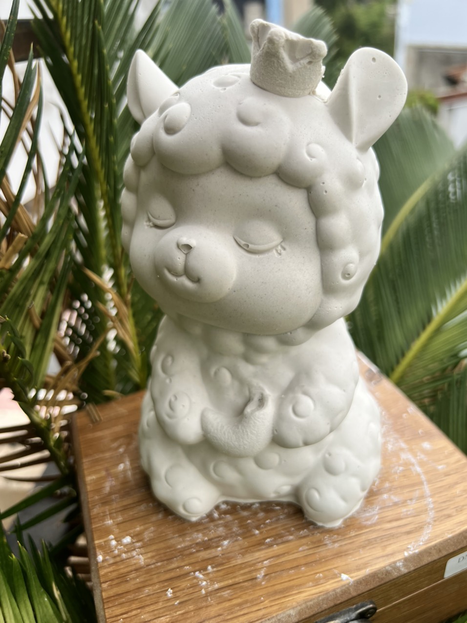TƯỢNG THẠCH CAO TÔ MÀU CHO BÉ ( CỪU DOLLY)