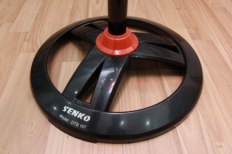 QUẠT ĐỨNG THÂN SẮT F23 SENKO DTS1607 (N005)