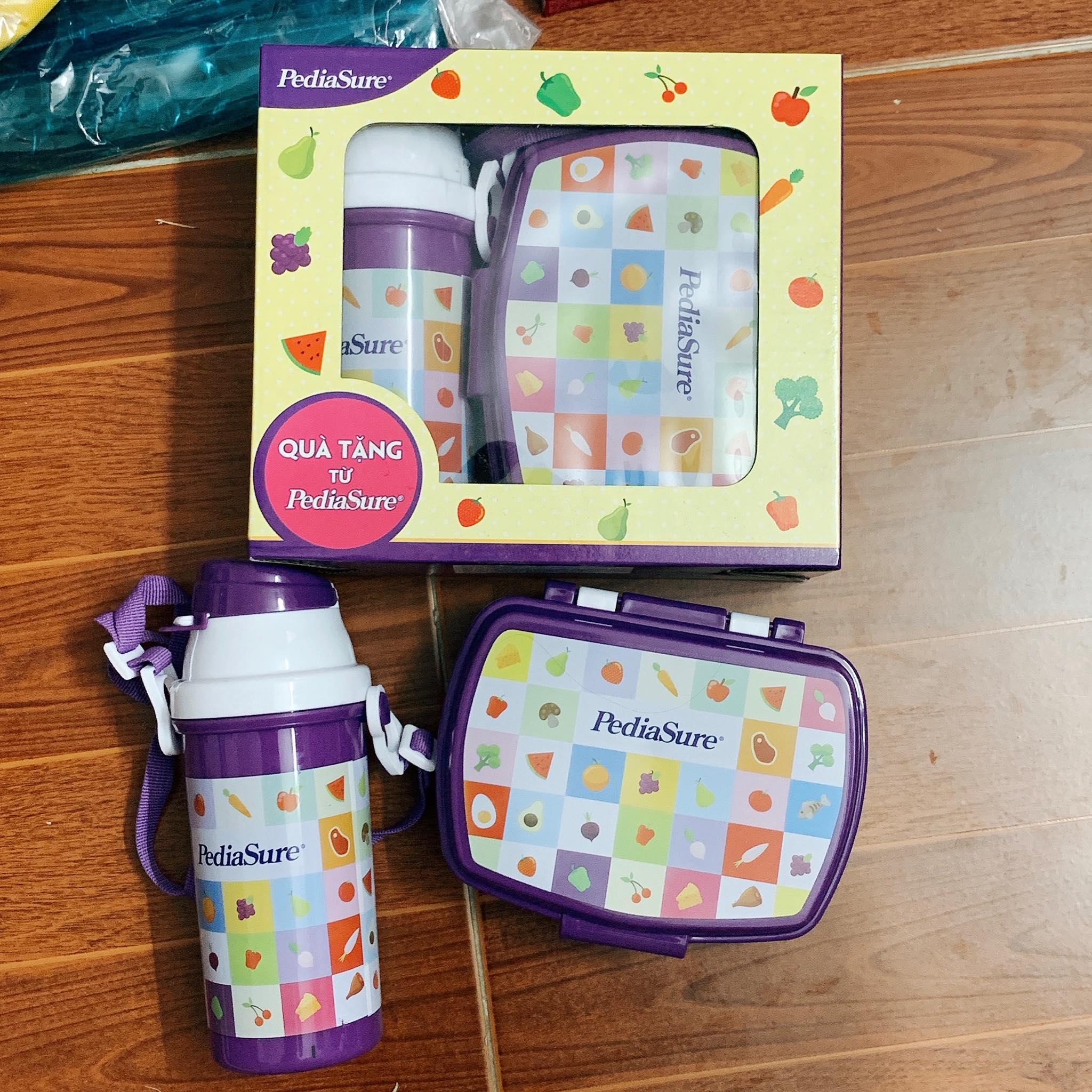 Bộ hộp cơm bình nước Pediasure