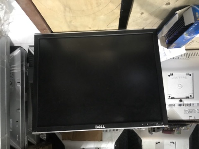 Màn hình Dell 17inch hàng văn phòng thanh lý