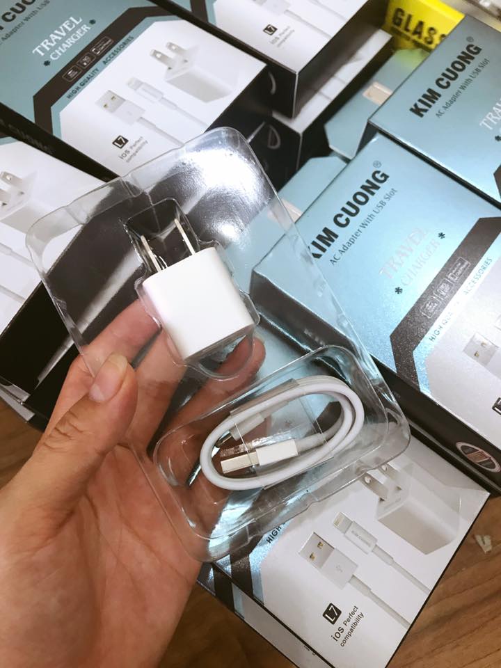 BỘ SẠC KIM CƯƠNG IPHONE 7 CHÍNH HÃNG