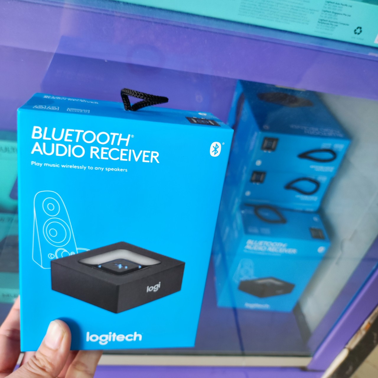 Adapter Bluetooth Logitech chuyển loa có dây thành tín hiệu Bluetooth không dây (Đen) Chính Hãng