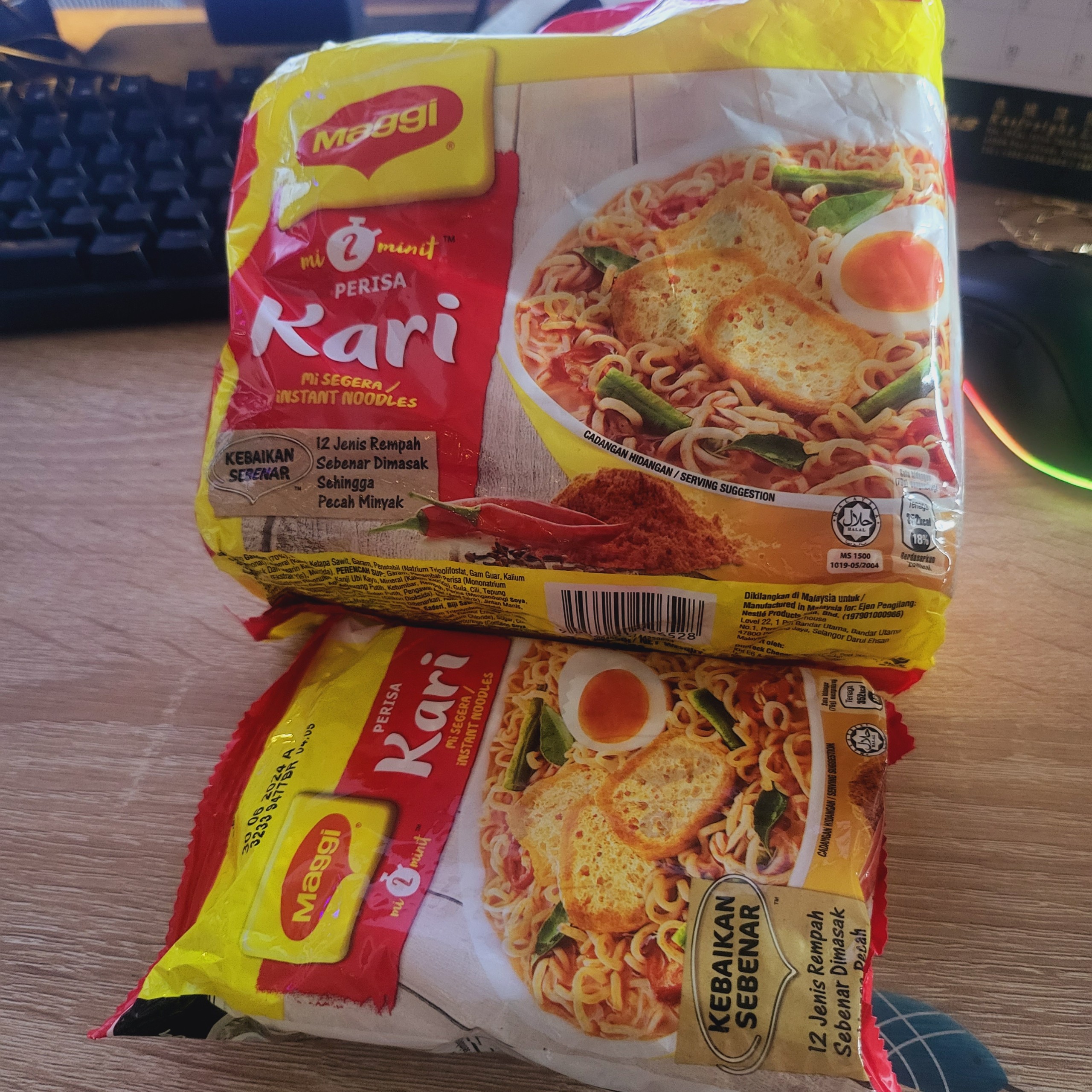 MÌ GÓI MAGGI KARI