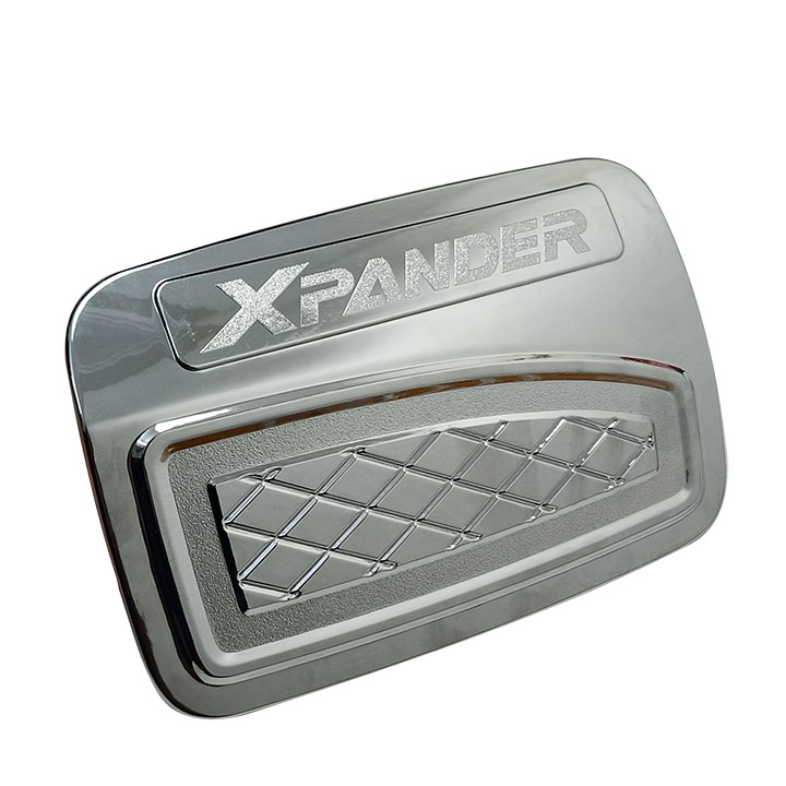 ốp mạ nắp bình xăng xpander