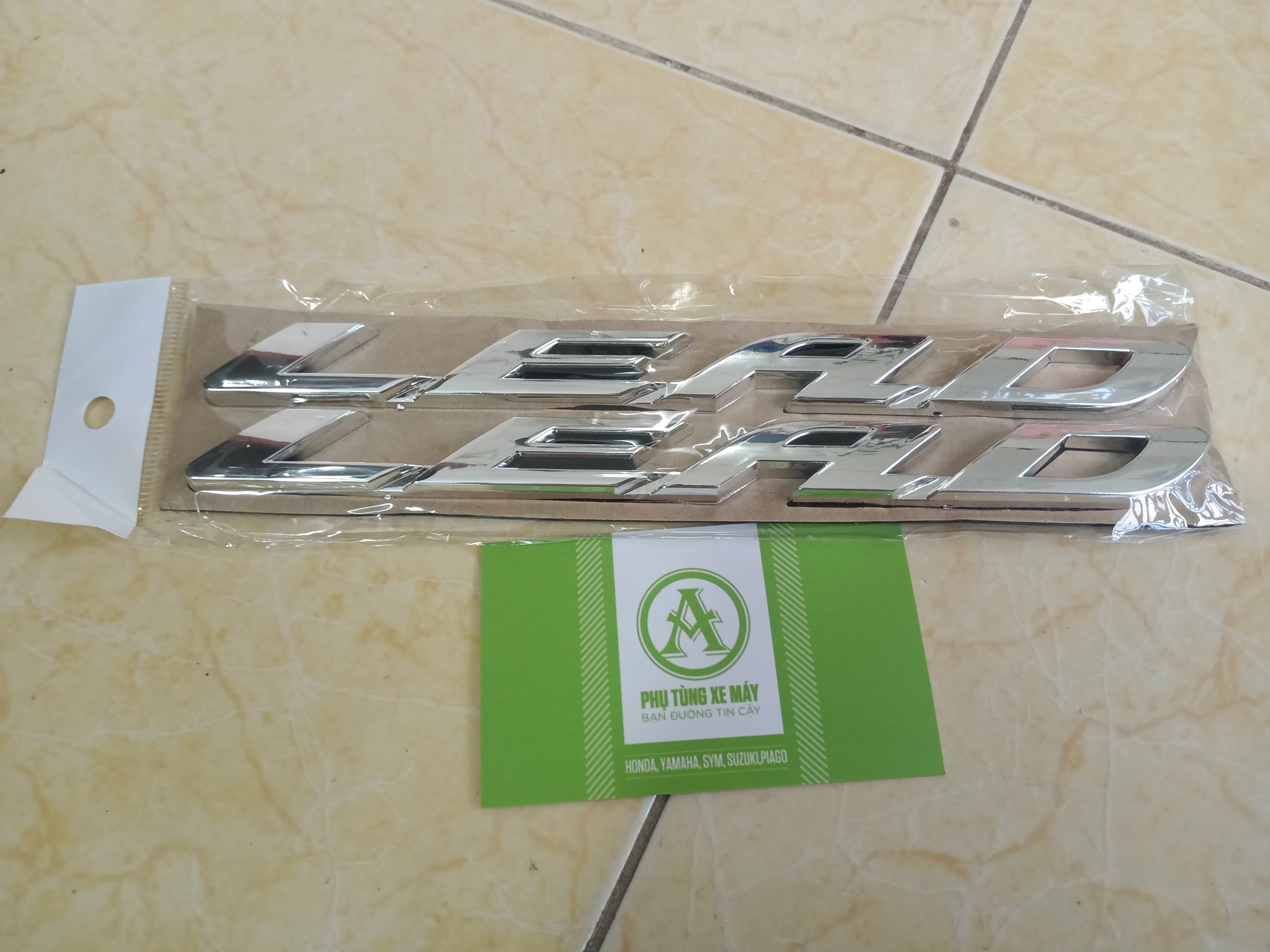 Bộ tem nổi dán xe Lead 2009 - 2012 (giá 1 cặp) màu Bạc