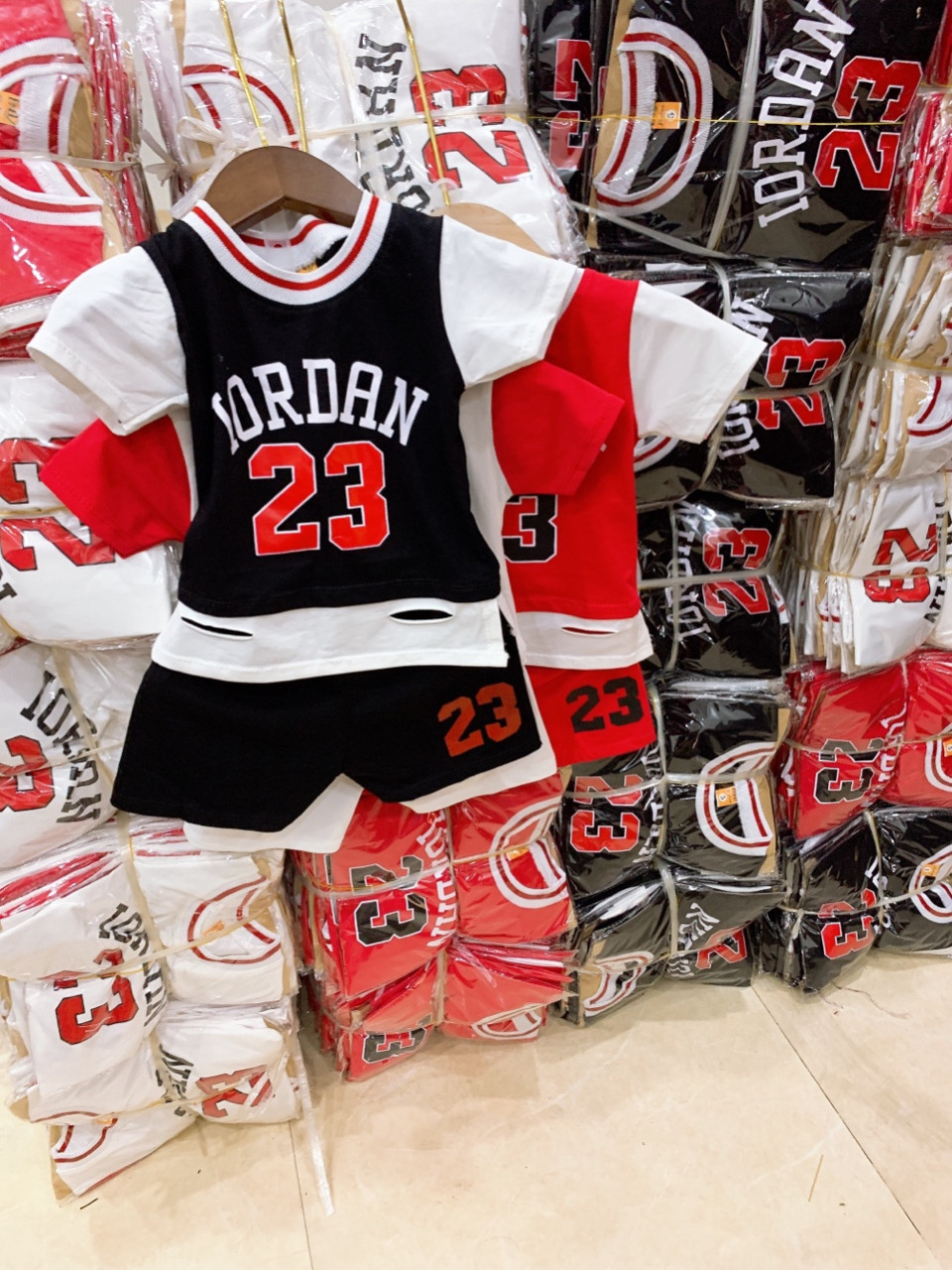Combo 3 bộ đồ bóng rổ Jordan số 23 cho bé 8-19kg