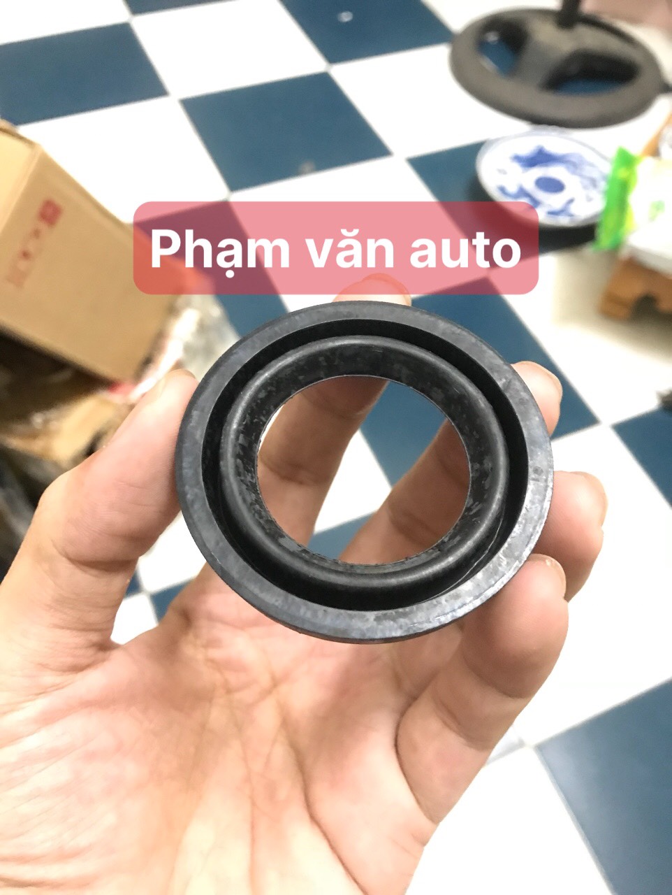 Cúp pen chụp bụi phanh Ford Transit, Chụp bụi piston thắng Transit Phạm Văn Auto hàng cao cấp