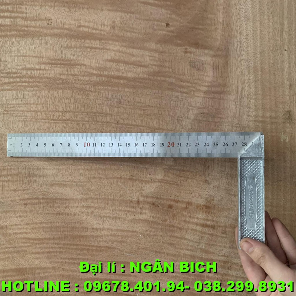 Thước ke góc vuông dài 30cm