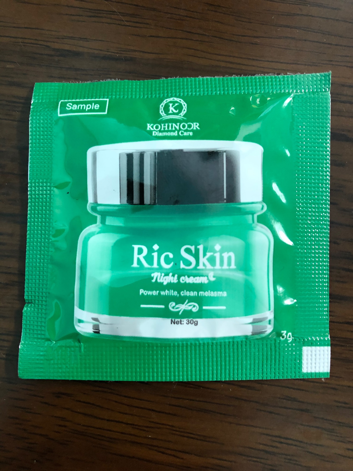 [HCM]Kem face ric skin đêm ( gói nhỏ 3g )