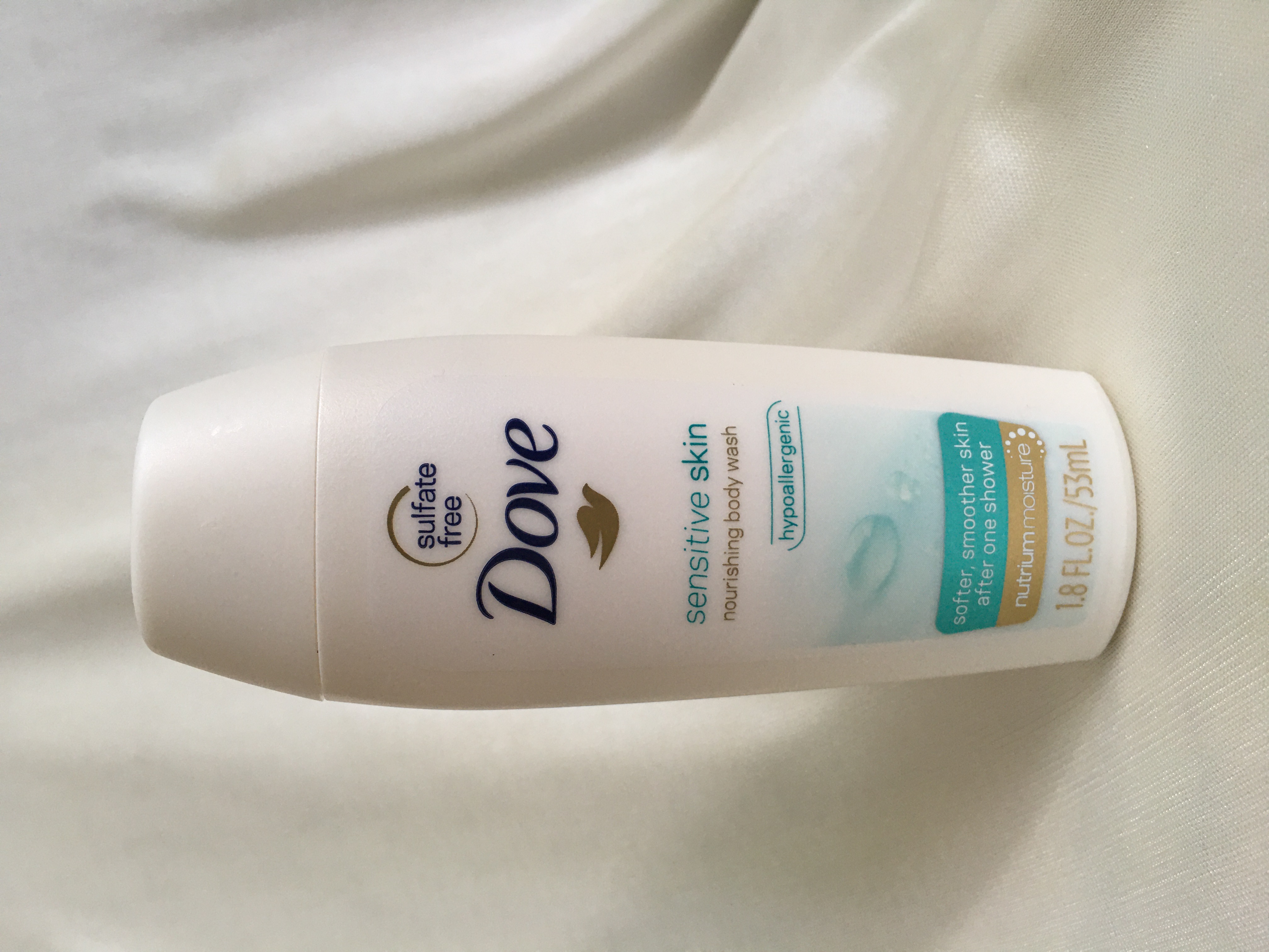 [HCM]SỮA TẮM DOVE MINI CHO DA NHẠY CẢM
