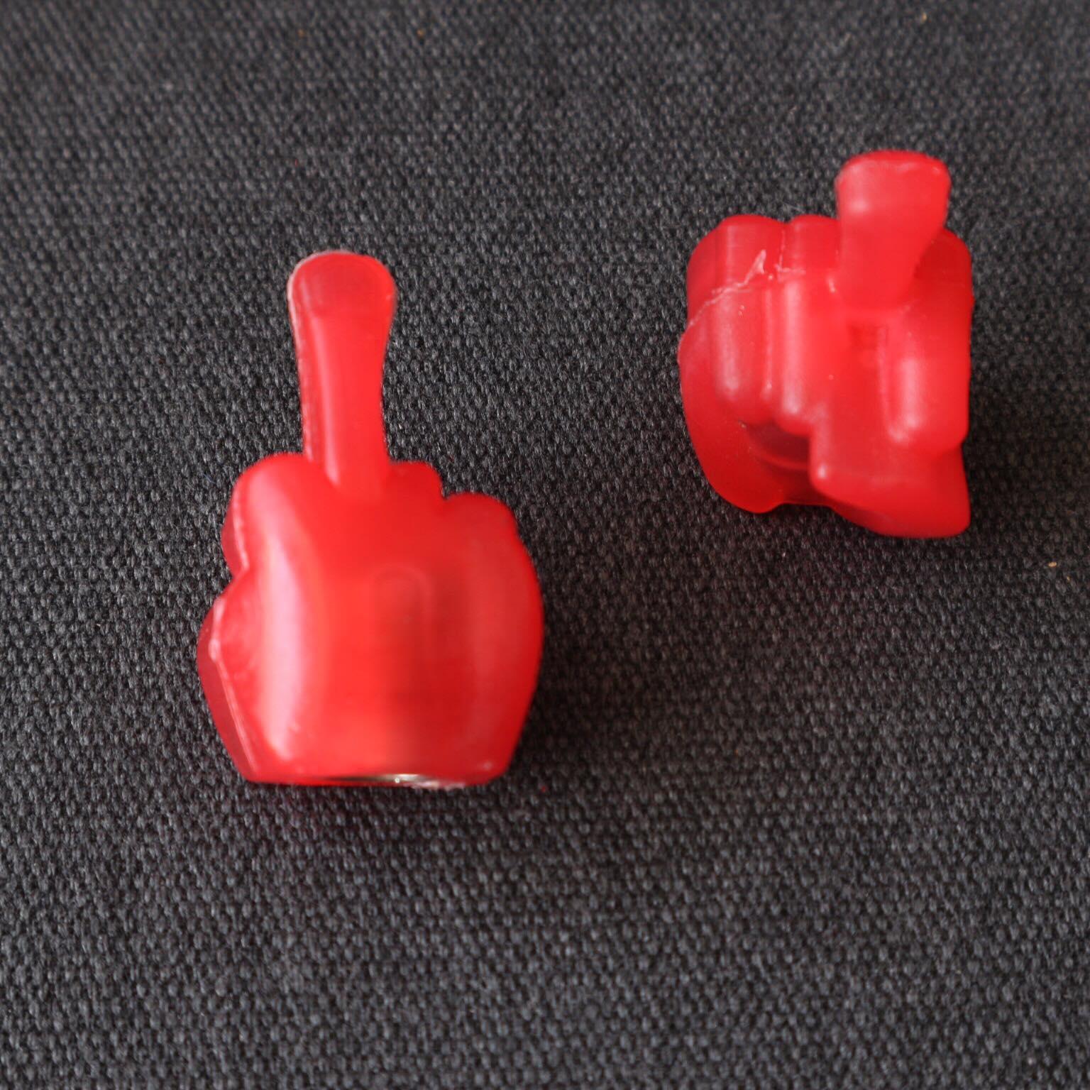 [HCM]NẮP VAN VÒI XE MÁY HÌNH NGÓN TAY (MÀU ĐỎ)