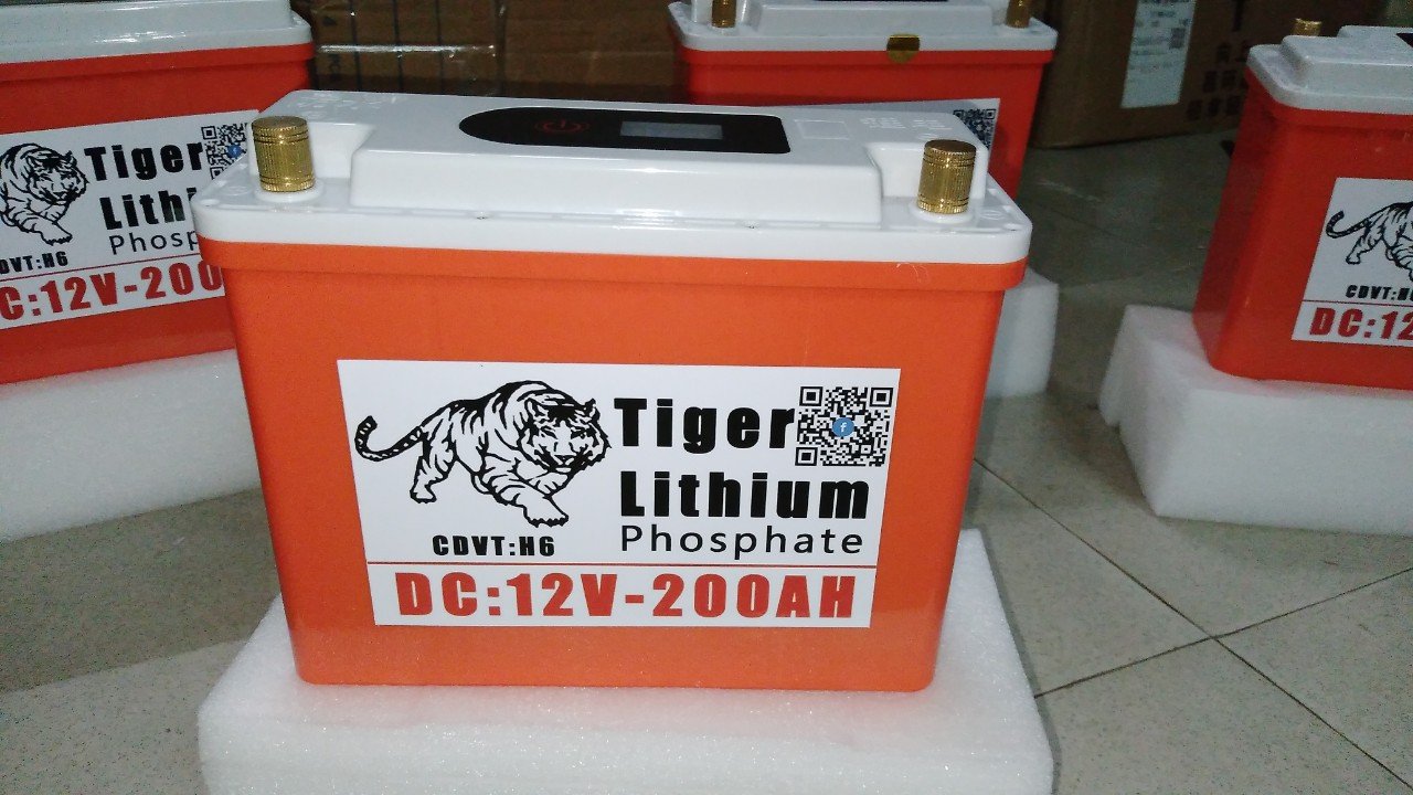 Bình Pin lithium 12V - 200Ah Chống thấm nước