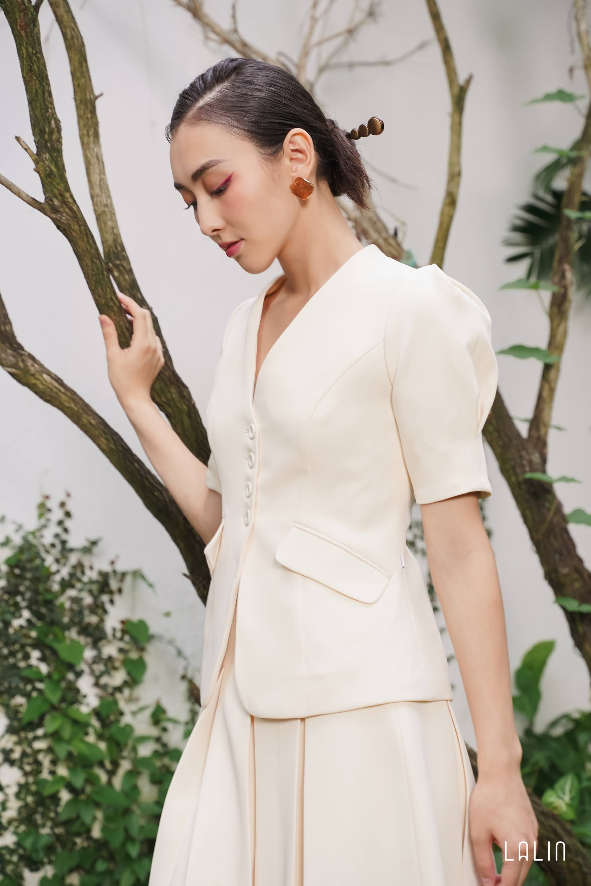 Áo Blazer nữ LALIN thiết kế tay bồng chiết eo SENLA